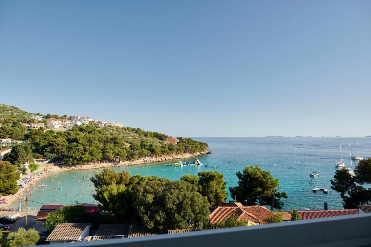 Colentum Resort Murter Bagian luar foto